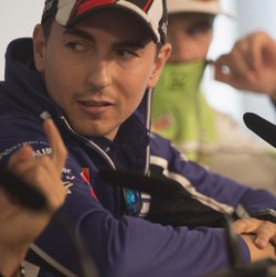 Tekad Lorenzo Maksimalkan Pole untuk Kejar Kemenangan