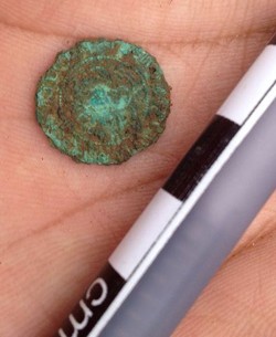 Setelah Kujang, Tim Gunung Padang Kini Temukan Logam Beraksara Misterius