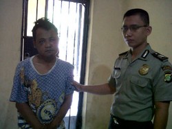 Ketahuan Perdaya Korban Pakai Gendam, Pencuri ini Babak Belur Dihakimi Warga