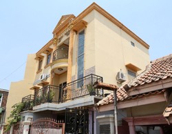 Hiii!... Bekas Lahan Kuburan, Rumah Jenny Cortez Banyak Hantu