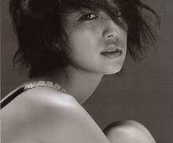 Mika Nakashima Rilis Dua Album Terbaik November Mendatang