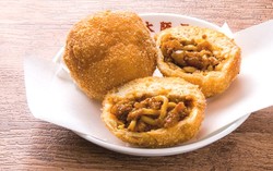 Setelah Burger Ramen, Kini Donat Ramen Hadir di Jepang