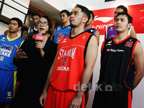 Oscar Lawalata Desain Jersey Baru NBL