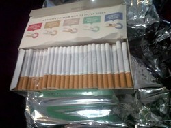 Waspada! Ada Sindikat Pengedar Rokok Berisi Ganja di Jakarta dan Bandung