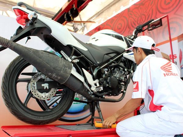 Lomba Mekanik Honda