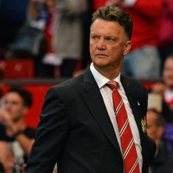 MU Ditarget Finis Tiga Besar, Van Gaal Ingin Juara