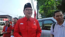 Ini Penjelasan Sekjen PDIP Soal Istilah Menteri Profesional Parpol