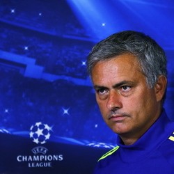 Ambisi Mourinho Raih Trofi Liga Champions Ketiganya