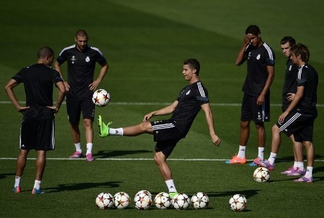 Basel Yakin Bisa Tambahkan Perih pada Luka Madrid