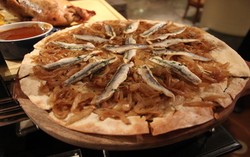 Bouilabaisse hingga Baba Chantilly Kini Bisa Dinikmati di Seasons Cafe