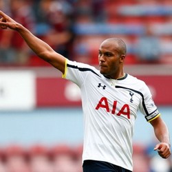 Kaboul Ditunjuk sebagai Kapten Baru Spurs
