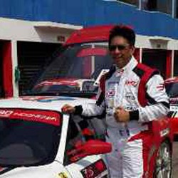 Daripada di Jalan Raya, Lebih Baik Kebut-kebutan di Sirkuit