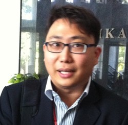 Pemohon Legalisasi Perkawinan Beda Agama Kini Irit Bicara