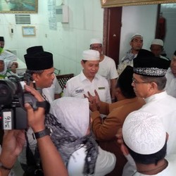 Dirjen Haji Dengarkan Keluhan Jamaah di Pemondokan Luar Markaziyah