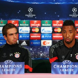 Lahm: Bayern Tak Boleh Biarkan City Bernapas