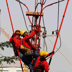 Tahun Depan Tarif Listrik Industri dan Rumah Mewah Bisa Naik Lagi