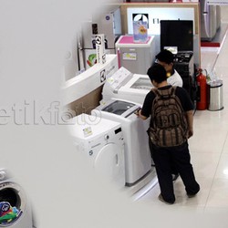 Korea Kuasai TV dan HP, Jepang Menang di Kulkas dan AC