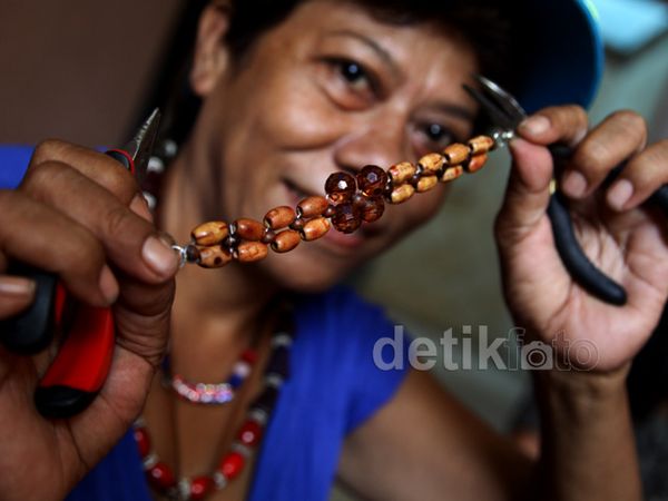 Ini Dia Hasil Kerajinan Warga Kampung Ambon