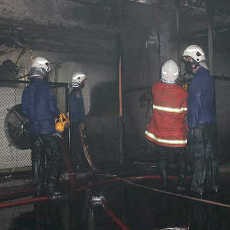 Ruang Panel Listrik Hotel Tunjungan Sempat Terbakar