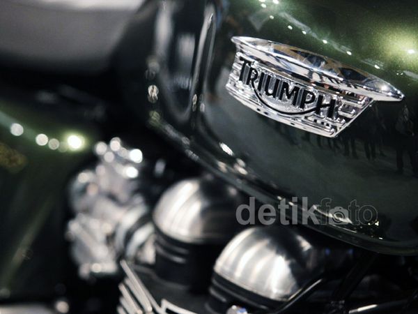 Ini Tampang Klasik Si British Triumph