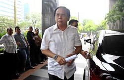 Sambangi KPK, Menpera Djan Faridz: Mau Konsultasi Hukum