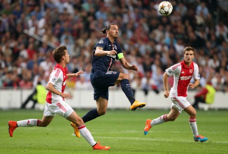 Ajax Puas Raih Satu Poin dari Tim Sekuat PSG