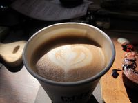 Menikmati Secangkir Cappuccino Hangat dari St. Ali Coffee Melbourne