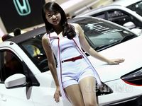 Cantiknya SPG-SPG di IIMS