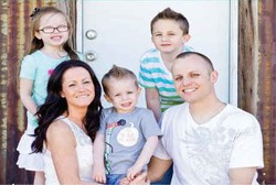 Kena Gangguan Langka, Makanan Apapun Bisa Bunuh Tiga Bersaudara Ini