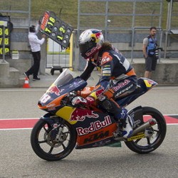 KTM Ramaikan Balapan MotoGP di 2017