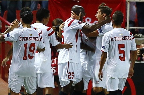 Sevilla Tekuk Feyenoord 2-0