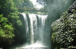 Curug Omas, Air Terjun Keren Dekat Tebing Karaton