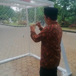 Ridwan Kamil Gantungkan Gembok Cinta di Taman Kantornya, Apa Tulisannya?
