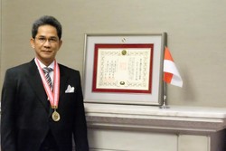 Yusron Ihza Mahendra, Jadi WNI Pertama Raih Penghargaan dari Jepang Ini