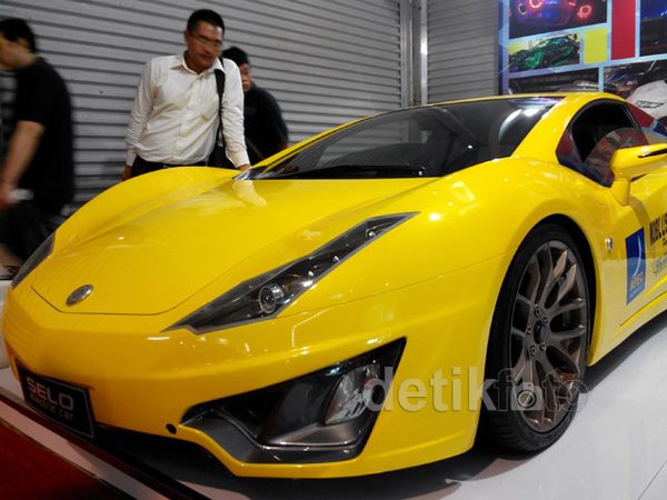 Mobil Sport Buatan Yogya Tebar Pesona di IIMS