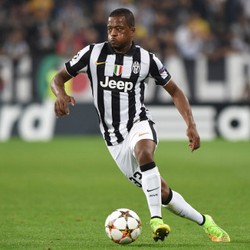 Evra Hengkang dari MU karena Masalah Pribadi