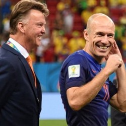 Robben Yakin Van Gaal Akan Kembalikan MU ke Liga Champions