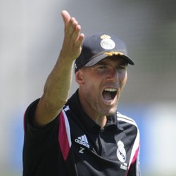 Dituduh Melatih Tanpa Lisensi, Zidane Terancam Hukuman Enam Bulan