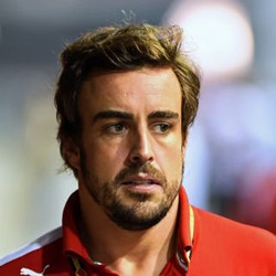Alonso Geram Diisukan Akan Tukar Tim dengan Vettel