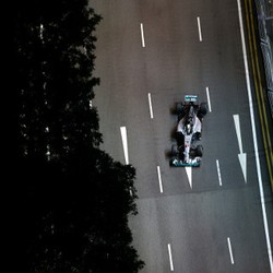 Giliran Hamilton Jadi yang Tercepat