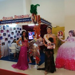 Kenalan dengan Mong Yuk, Si Seksi Beyonce dari Kamboja