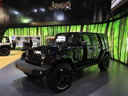 Jeep Wrangler Sahara Kick Ass, Harganya Rp 1,65 Miliar