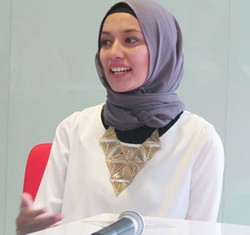 Dua Minggu di Amerika, Mega Iskanti Bawa 14 Baju