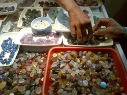 Ada-ada Saja, Batu Akik Dipercaya Bisa Perlancar Rezeki