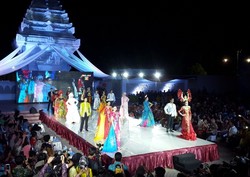 Dari Pramugari Sampai Puter Indonesia, Tampil di Banyuwangi Batik Festival