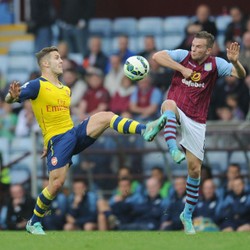 Arsenal Hentikan Laju Bagus Villa dalam Tiga Menit