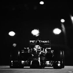 Kualifikasi yang Sangat Sengit Kejutkan Hamilton