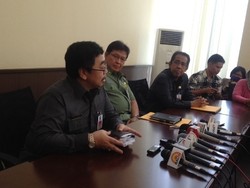 Kemendagri Tak akan Pakai Hansip yang Sudah Tua