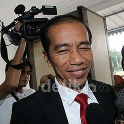 Jokowi: Lebih Cepat Mundur Dari Gubernur Maka Lebih Baik