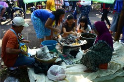 penjual kue dan tape ketan